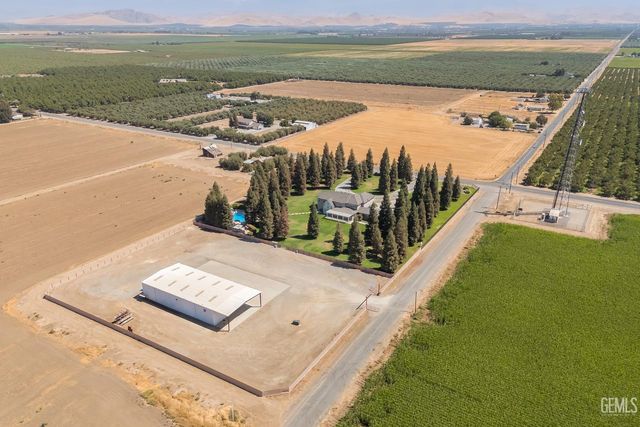 22431 Rd 180, Lindsay, CA 93247