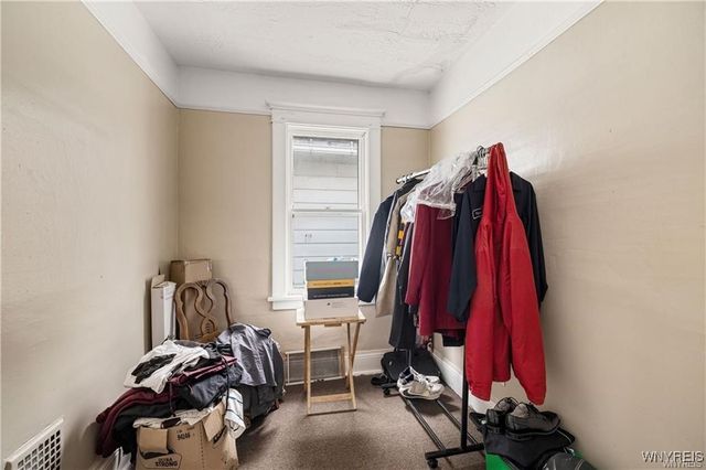 2411 Ferry Avenue, Niagara Falls, NY 14301