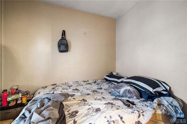 2411 Ferry Avenue, Niagara Falls, NY 14301