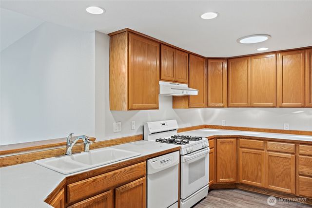 4404 230th Place SW, Mountlake Terrace, WA 98043