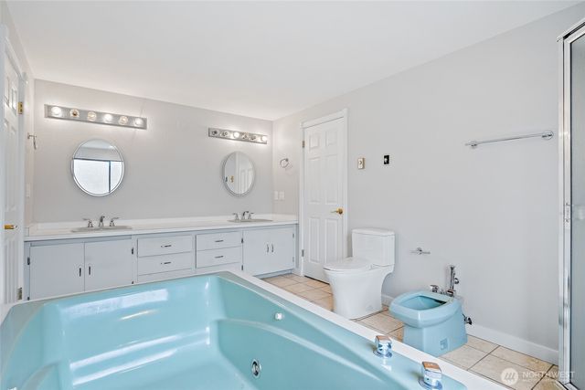 4404 230th Place SW, Mountlake Terrace, WA 98043