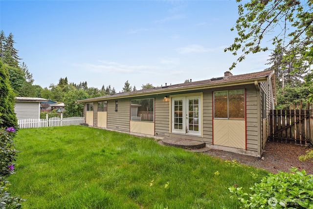 4404 230th Place SW, Mountlake Terrace, WA 98043