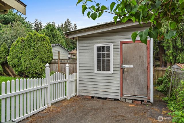 4404 230th Place SW, Mountlake Terrace, WA 98043