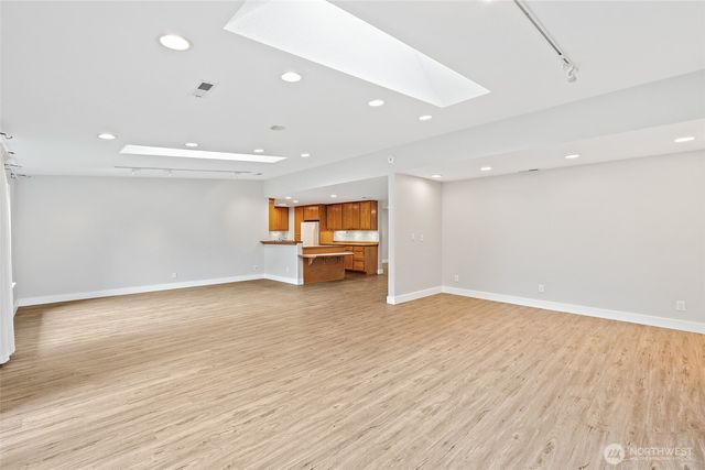 4404 230th Place SW, Mountlake Terrace, WA 98043
