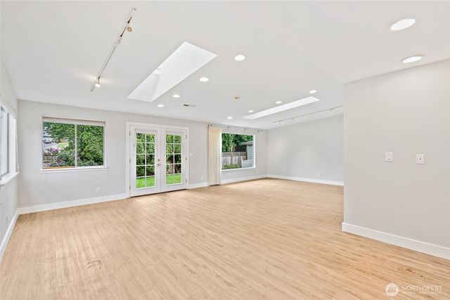 4404 230th Place SW, Mountlake Terrace, WA 98043