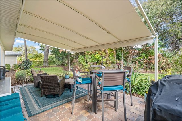 5850 Magnolia Lane 16, Vero Beach, FL 32967