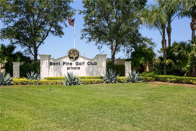 5850 Magnolia Lane 16, Vero Beach, FL 32967