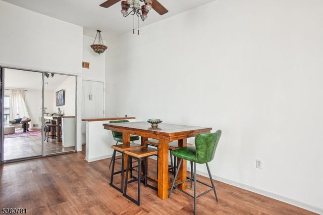 912 Spruce Hills Dr, Glen Gardner Boro, NJ 08826