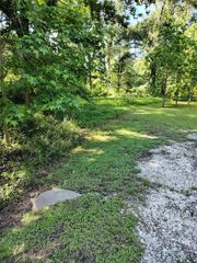 101 Pine Bend Court, Cleveland, TX 77327