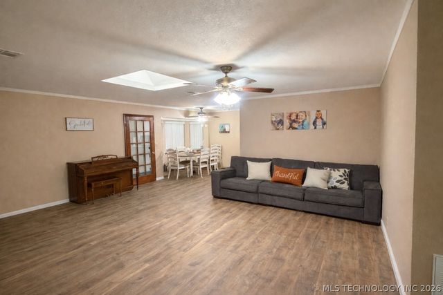 20 Brookwood Drive, Eufaula, OK 74432