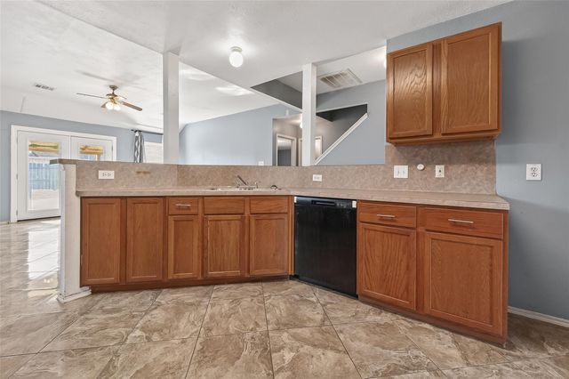 17319 Lobo Trail, Houston, TX 77084