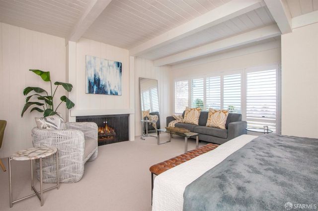 95 Red Rock Way 303M, San Francisco, CA 94131
