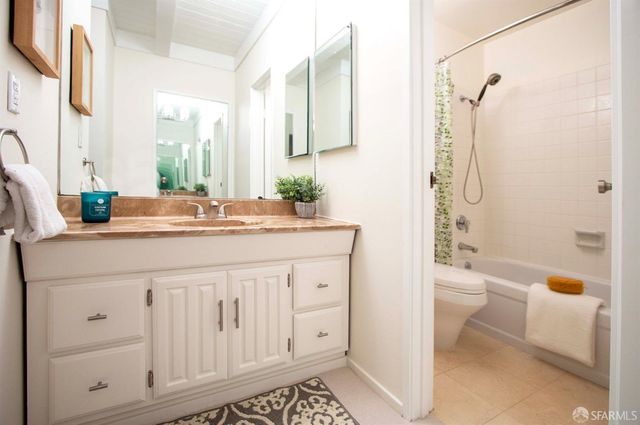 95 Red Rock Way 303M, San Francisco, CA 94131