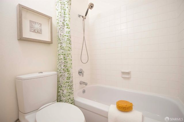 95 Red Rock Way 303M, San Francisco, CA 94131