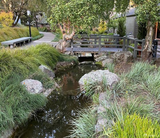 95 Red Rock Way 303M, San Francisco, CA 94131