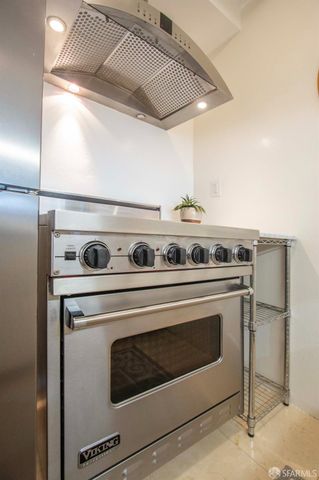 95 Red Rock Way 303M, San Francisco, CA 94131