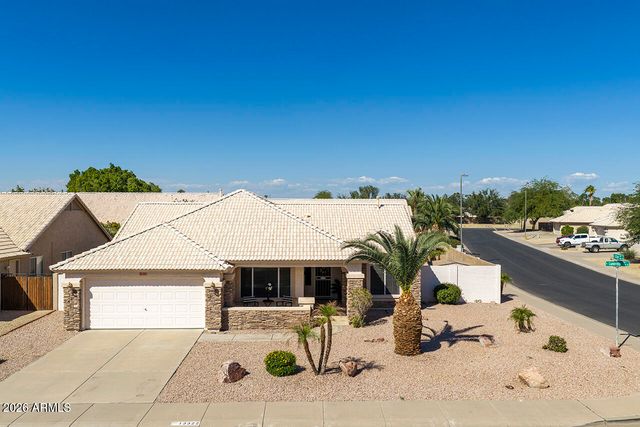 13322 W CAMBRIDGE Avenue, Goodyear, AZ 85395