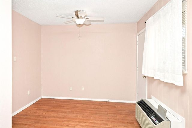 400 W 34th ST 012345678900 - Unit 104, Austin, TX 78705