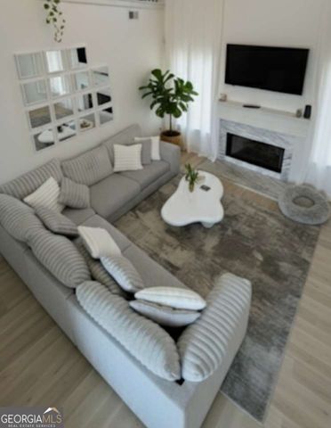 3701 Landau Lane SW, Atlanta, GA 30331