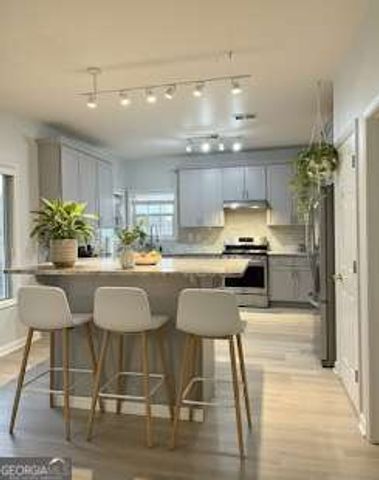 3701 Landau Lane SW, Atlanta, GA 30331