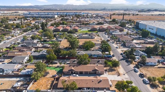 7771 Mckinley Avenue, Highland, CA 92346