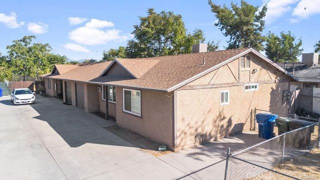 7771 Mckinley Avenue, Highland, CA 92346