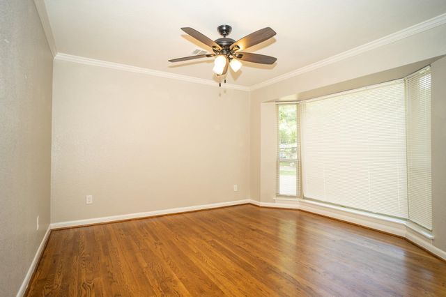 4427 Lymbar Drive, Houston, TX 77096