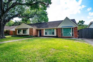 4427 Lymbar Drive, Houston, TX 77096