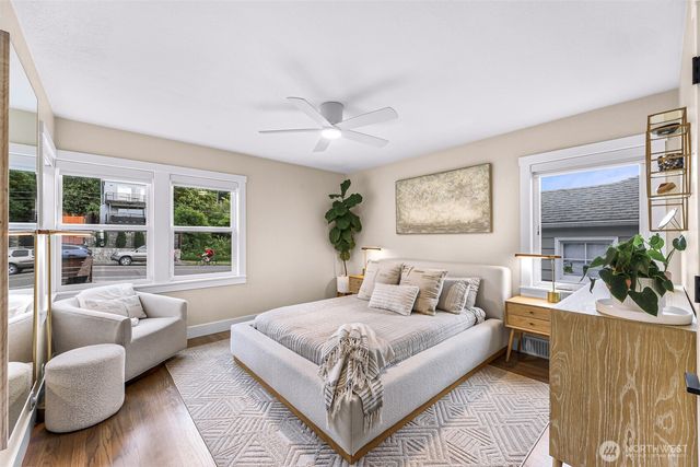 5336 SW Admiral Way, Seattle, WA 98116