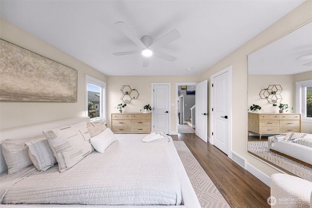 5336 SW Admiral Way, Seattle, WA 98116