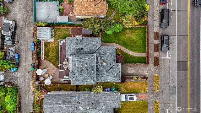 5336 SW Admiral Way, Seattle, WA 98116