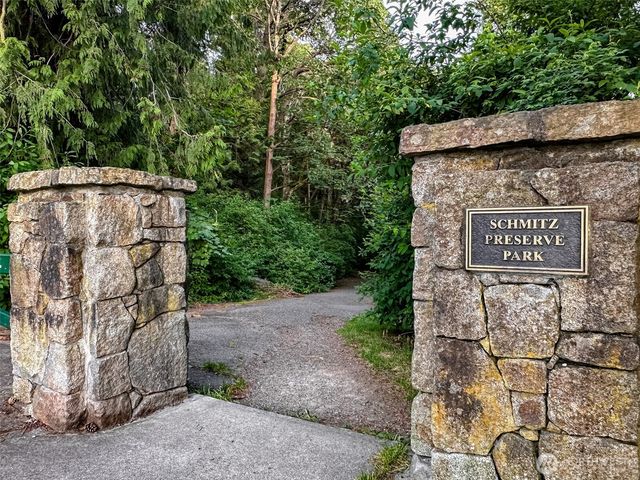 5336 SW Admiral Way, Seattle, WA 98116