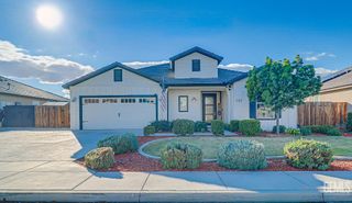 15 Claudia Autumn Drive, Bakersfield, CA 93314