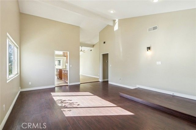 7401 Casaba Avenue, Winnetka (los Angeles), CA 91306