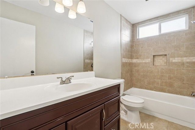 7401 Casaba Avenue, Winnetka (los Angeles), CA 91306