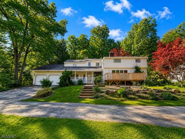3 Hillcrest Ave, Washington Twp., NJ 07865