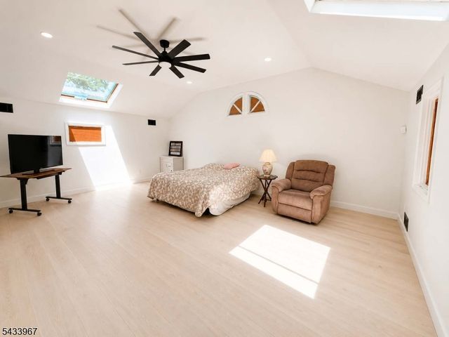 3 Hillcrest Ave, Washington Twp., NJ 07865