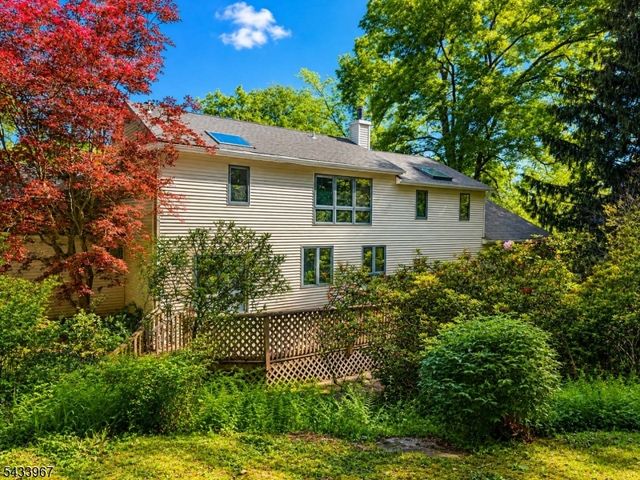 3 Hillcrest Ave, Washington Twp., NJ 07865