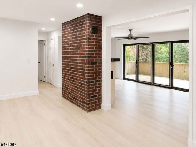3 Hillcrest Ave, Washington Twp., NJ 07865