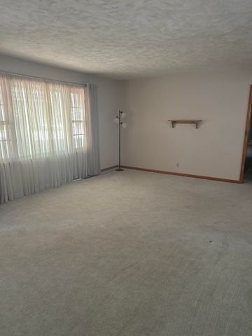 1155 S Skelly st, El Dorado, KS 67042