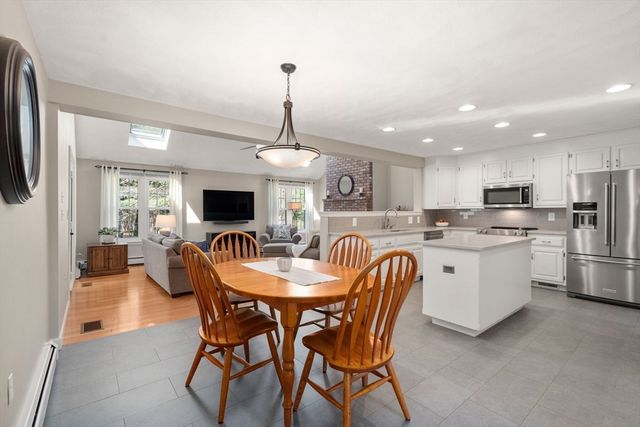 6 Berkshire St, Norfolk, MA 02056