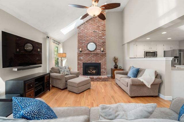 6 Berkshire St, Norfolk, MA 02056