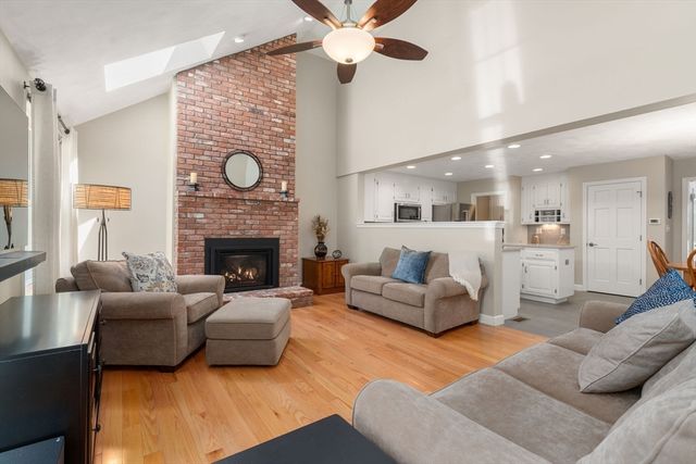 6 Berkshire St, Norfolk, MA 02056