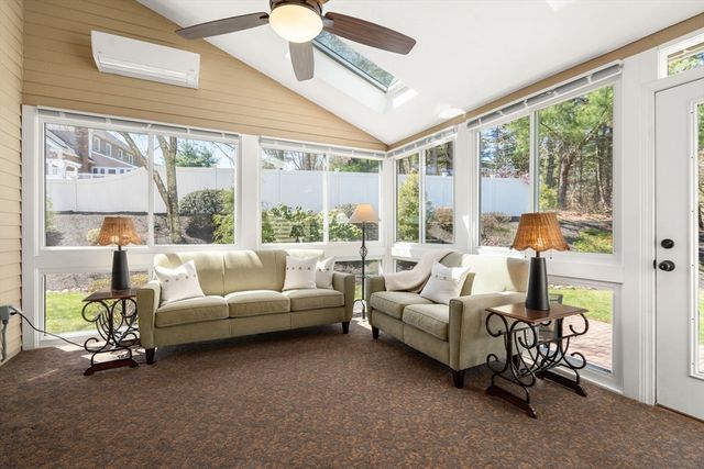 6 Berkshire St, Norfolk, MA 02056