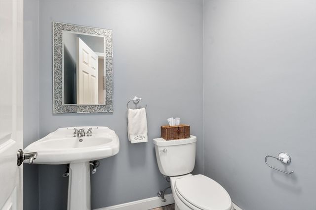 6 Berkshire St, Norfolk, MA 02056