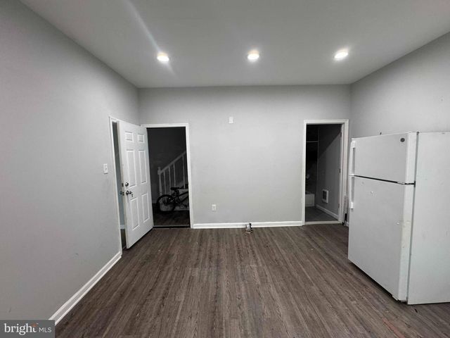 222 E PRICE ST, Philadelphia, PA 19144