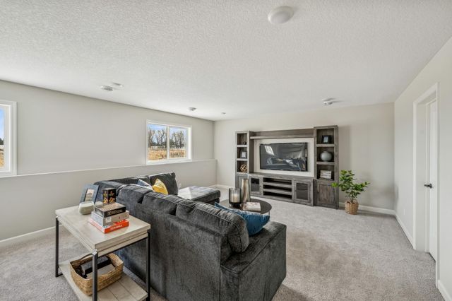 937 Kepler Avenue NE, Hanover, MN 55341