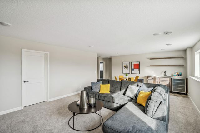 937 Kepler Avenue NE, Hanover, MN 55341