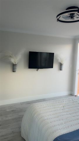 403 63RD STREET, Holmes Beach, FL 34217