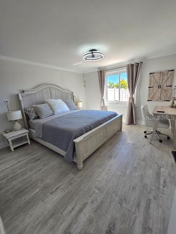 403 63RD STREET, Holmes Beach, FL 34217